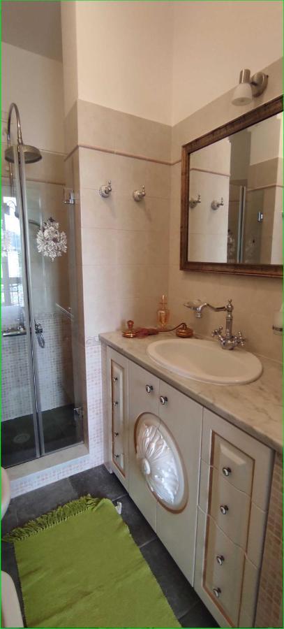 Bed And Breakfast Sopranos La Spezia Ngoại thất bức ảnh